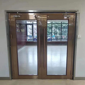 不銹鋼防火門(mén)是什么?(圖1) 不銹鋼玻璃防火門(mén).jpg