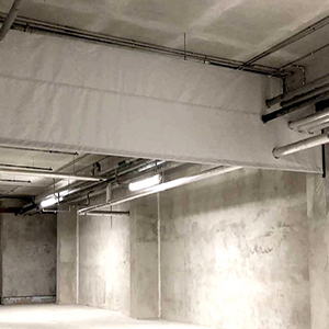 擋煙垂壁什么時(shí)候入場(chǎng)安裝(圖1) 布型擋煙垂壁.jpg